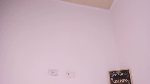 Snapshot of lulu_russell chatting on 10, 3, 2025 LULU online show from 10, 3, 2025