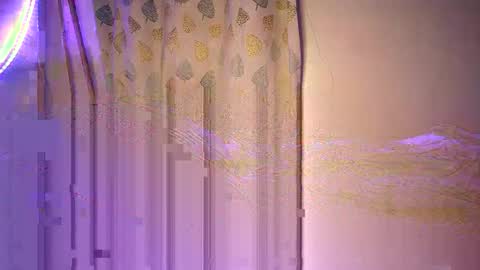 lulu_sparks1 online show from 19, 10, 2025