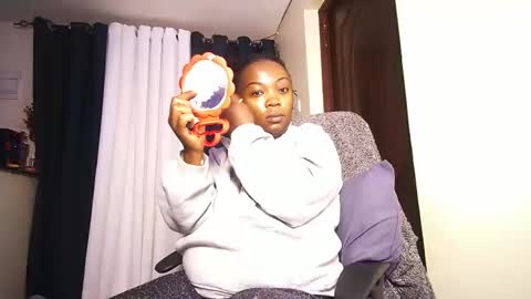 lulu_sparks1 online show from 2, 4, 2026