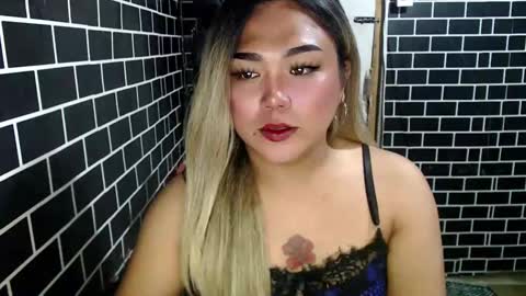 Snapshot of lulua_kho chatting on 4, 2, 2025 Kitty 3 online show from 4, 2, 2025