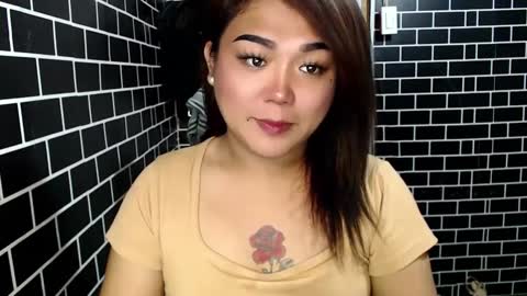 Snapshot of lulua_kho chatting on 23, 2, 2025 Kitty 3 online show from 23, 2, 2025