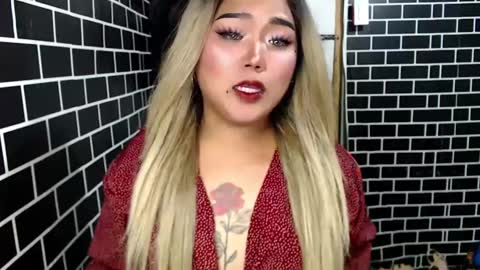Snapshot of lulua_kho chatting on 25, 2, 2025 Kitty 3 online show from 25, 2, 2025