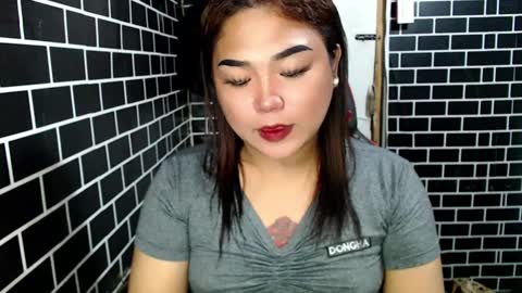 Snapshot of lulua_kho chatting on 1, 3, 2025 Kitty 3 online show from 1, 3, 2025