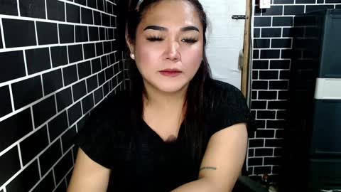 Snapshot of lulua_kho chatting on 6, 3, 2025 Kitty 3 online show from 6, 3, 2025