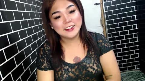 Snapshot of lulua_kho chatting on 8, 3, 2025 Kitty 3 online show from 8, 3, 2025