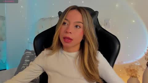 luluuberry online show from 16, 2, 2026