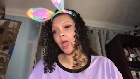 LuLu Valenttine Hot Sexy HawaiianCape Verde online show from 7, 4, 2026