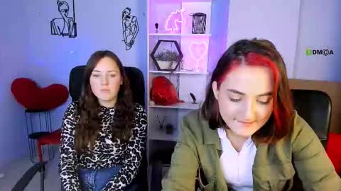 Snapshot of lumera_gentle chatting on 17, 12, 2025 lumera_gentle online show from 17, 12, 2025