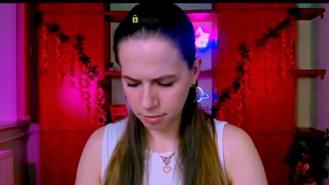 Sweet Lumi online show from 8, 7, 2026