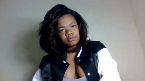 lumira_belle online show from 28, 7, 2026