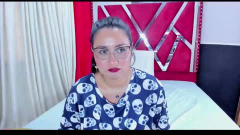 Luna  online show from 15, 10, 2025