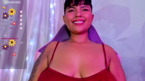 Snapshot of luna__cute chatting on 18, 12, 2024 Luna online show from 18, 12, 2024