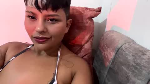 Snapshot of luna__cute chatting on 24, 2, 2025 Luna online show from 24, 2, 2025