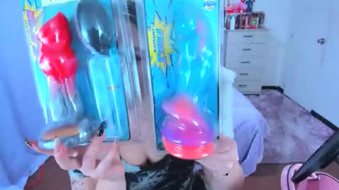 luna_analya online show from 18, 11, 2025