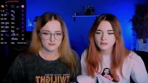 luna_berryy online show from 16, 10, 2025