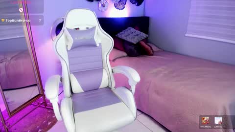 Luna  online show from 15, 3, 2026