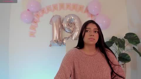 luna_cute14 online show from 23, 2, 2026