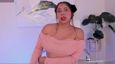 luna_cute14 online show from 26, 2, 2026