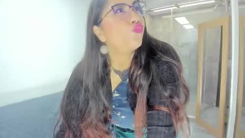 luna  online show from 18, 2, 2026