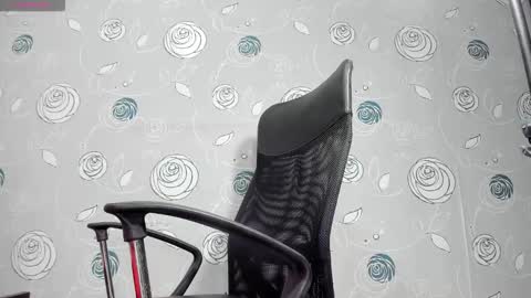 Luna Eva online show from 6, 3, 2026