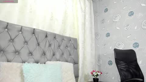 Luna Eva online show from 25, 3, 2026