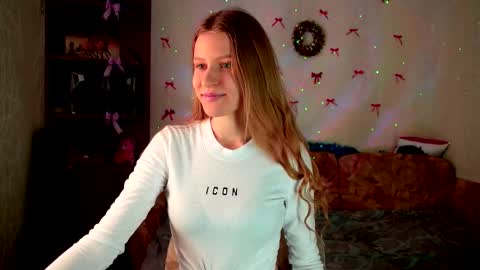 luna_evan online show from 25, 2, 2026