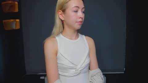 Elizabeth online show from 15, 1, 2026