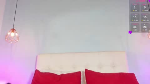 luna_honey9 online show from 7, 7, 2026