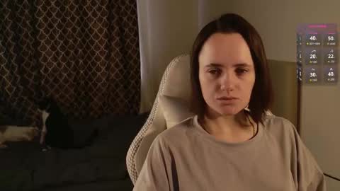 luna_loveeee online show from 6, 10, 2025