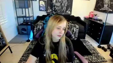 Luna online show from 16, 6, 2026