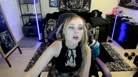 Luna online show from 25, 6, 2026