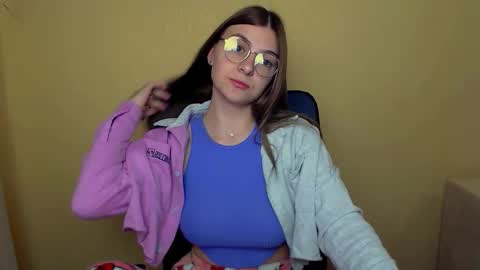 Luna online show from 10, 10, 2025