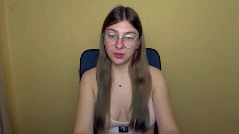 Luna online show from 3, 11, 2025