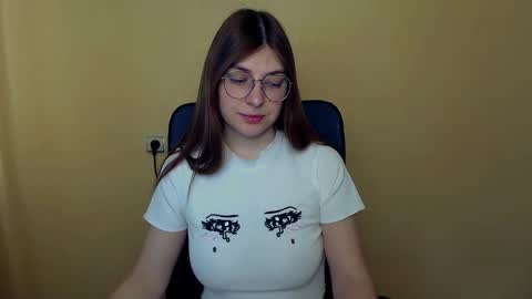 Luna online show from 10, 2, 2026