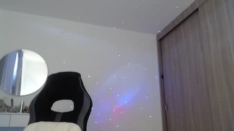 Luna online show from 24, 9, 2025