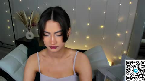 Snapshot of luna_mee chatting on 20, 4, 2026 Adele online show from 20, 4, 2026