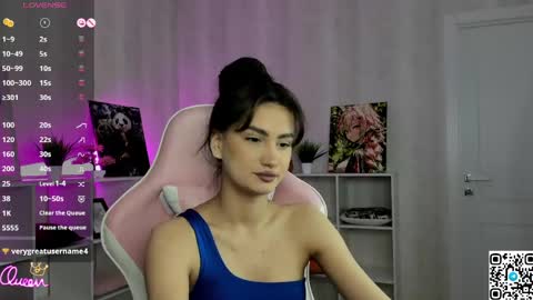 Snapshot of luna_mee chatting on 19, 5, 2026 Adele online show from 19, 5, 2026