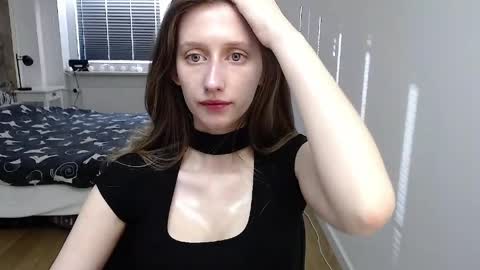 L U N A  online show from 30, 3, 2026