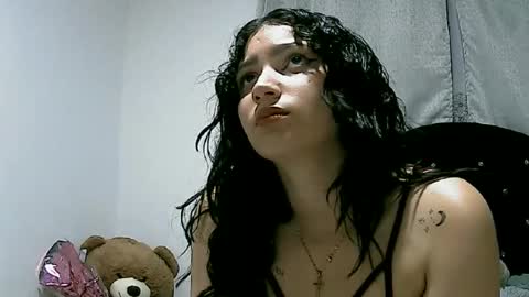 lunaa_sub online show from 26, 2, 2025