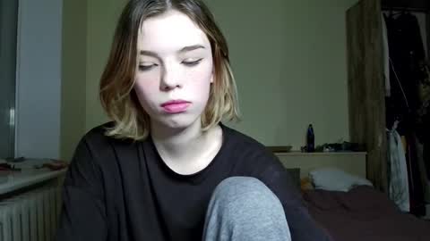Snapshot of lunaastar_ chatting on 14, 12, 2024 lunaastar_ online show from 14, 12, 2024