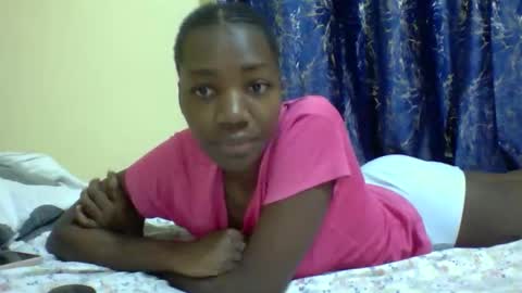 lunah_kitty online show from 3, 4, 2026