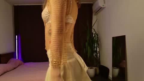 lunalike online show from 20, 10, 2025