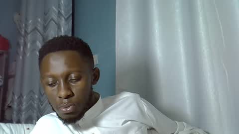 lunalove22_ online show from 26, 10, 2025