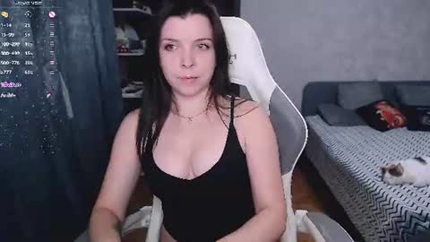 Snapshot of lunalovesuu chatting on 28, 7, 2026 Luna online show from 28, 7, 2026