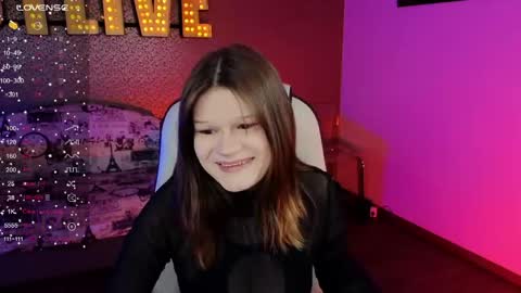 Luna online show from 6, 3, 2026