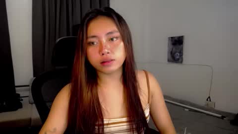 Snapshot of lunapinay chatting on 26, 4, 2026 Luna online show from 26, 4, 2026