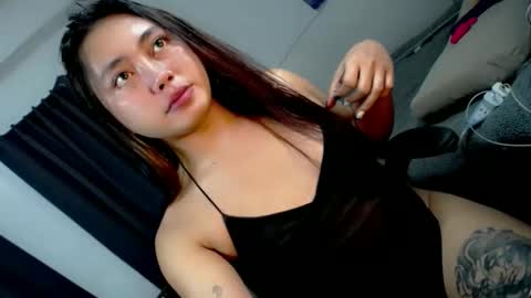 Snapshot of lunapinay chatting on 9, 5, 2026 Luna online show from 9, 5, 2026