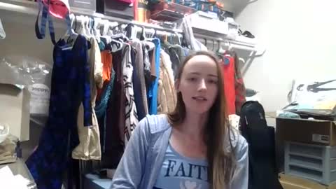 Snapshot of lunapixie2020 chatting on 28, 11, 2025 lunapixie2020 online show from 28, 11, 2025