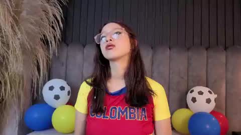 lunar_lustx online show from 7, 7, 2026