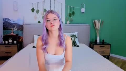 lunariafox online show from 12, 3, 2026